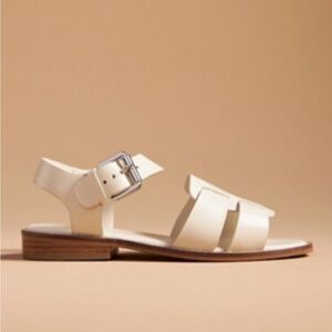 Pilcro open toe fisherman’s sandal. Cream leather with Buckle